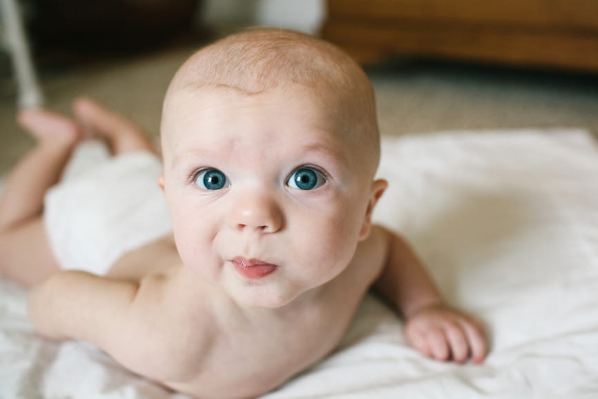 Newborn tummy time: When should babies start tummy time?